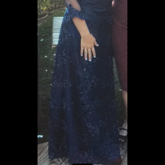 Exquisite Mother of the Bride Formal Gown Dress - Picture 1 of 7